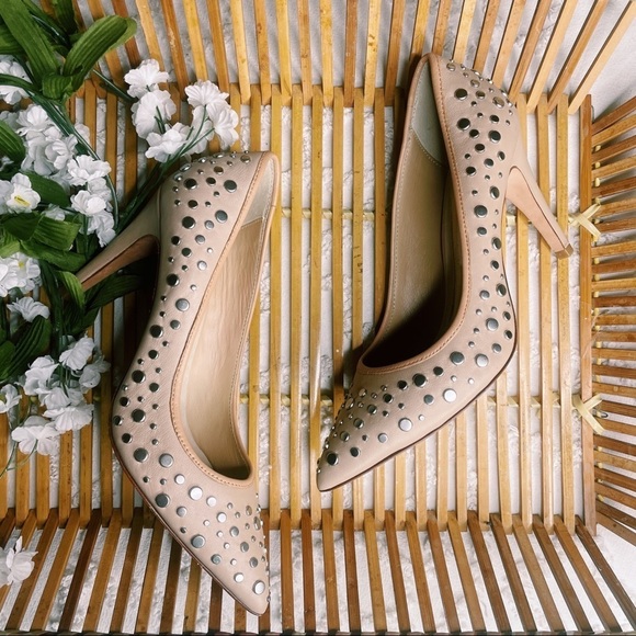 Diana Von Furstenberg Nude Silver Studded Heels sz 7.5 - Picture 2 of 10